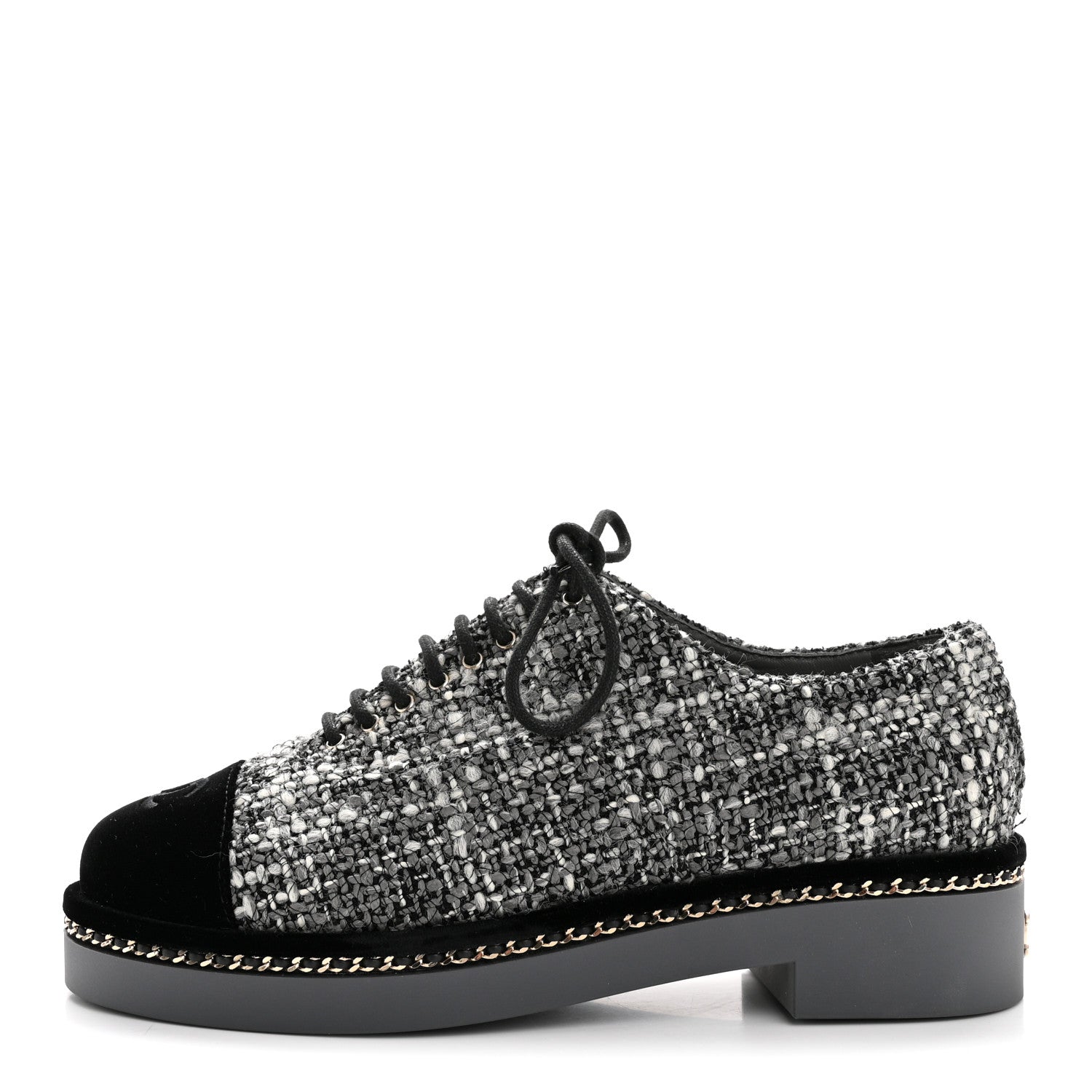 CHANEL Tweed Lace Up Shoes シャネル　シューズ Chanel Tweed Suede CC Lace Up Oxfords 38.5 Grey Black 1809348