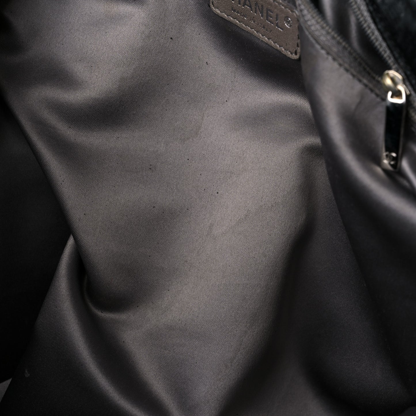 Crinkled Coated Canvas Le Marais Large Tote Black