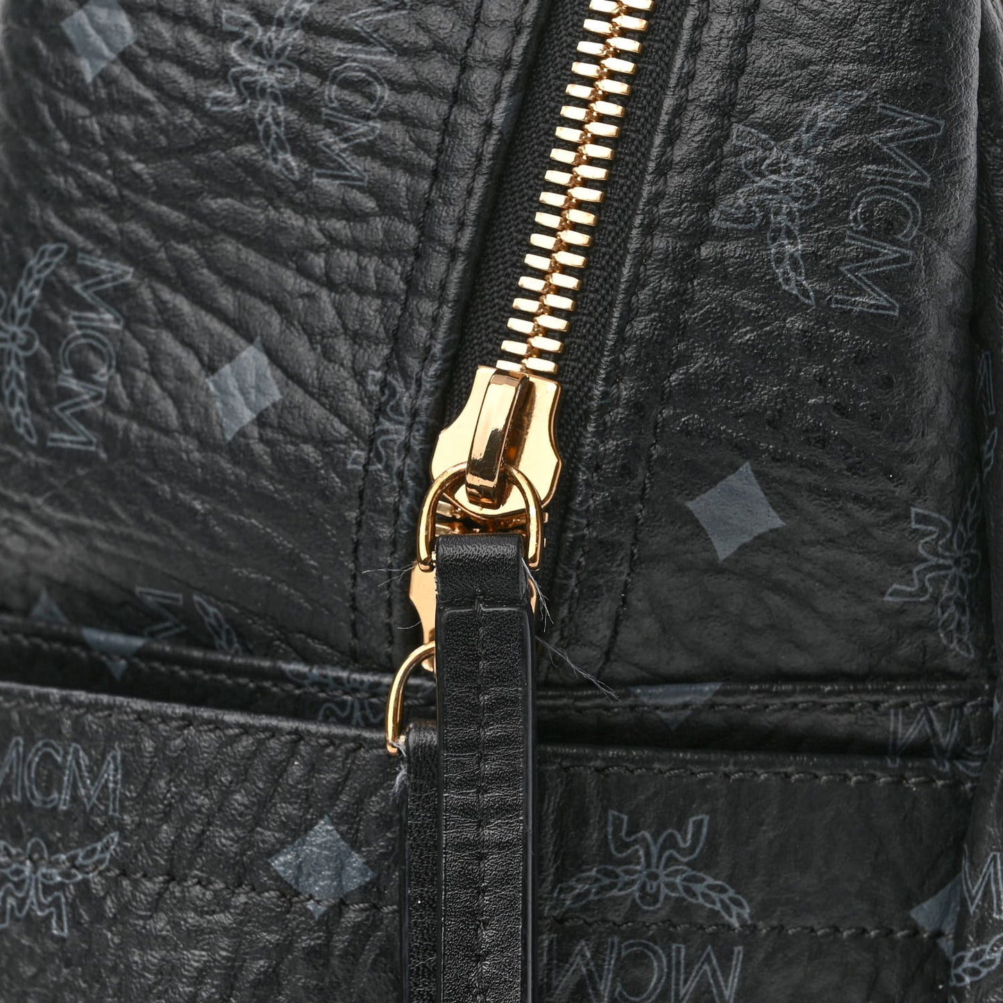Visetos Studded Medium Stark M Backpack Black