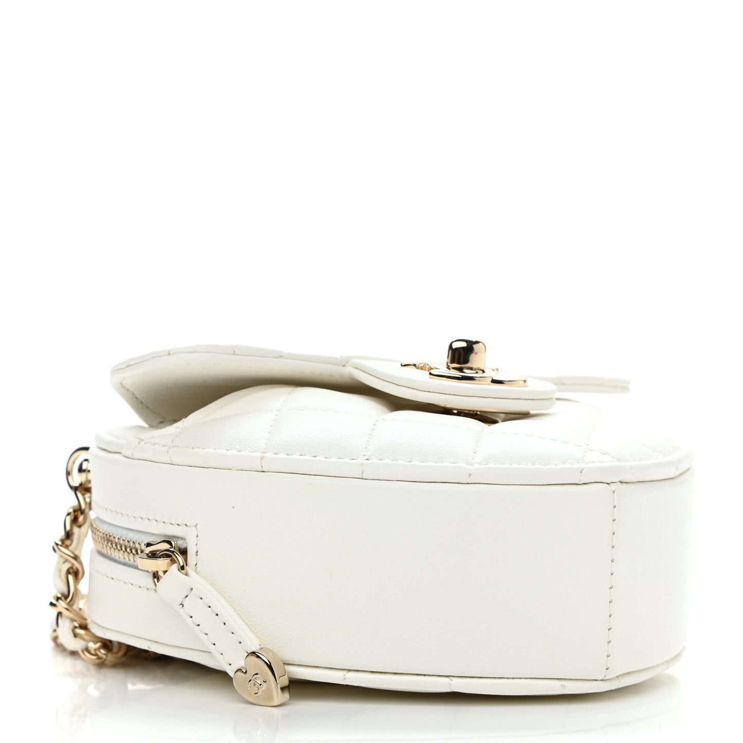 Lambskin Quilted CC In Love Heart Clutch With Chain White