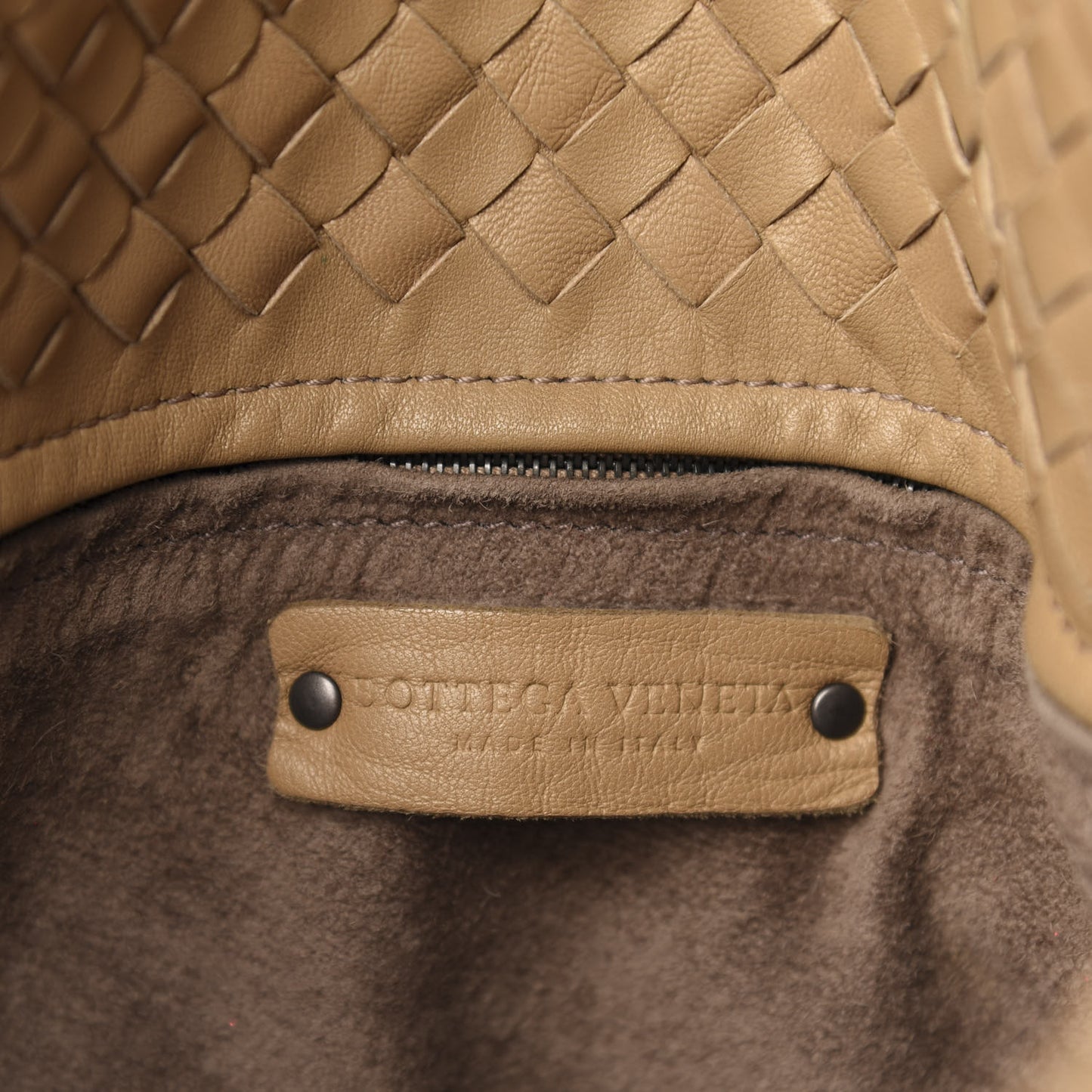 Nappa Intrecciato Large Seamless Tote Camel