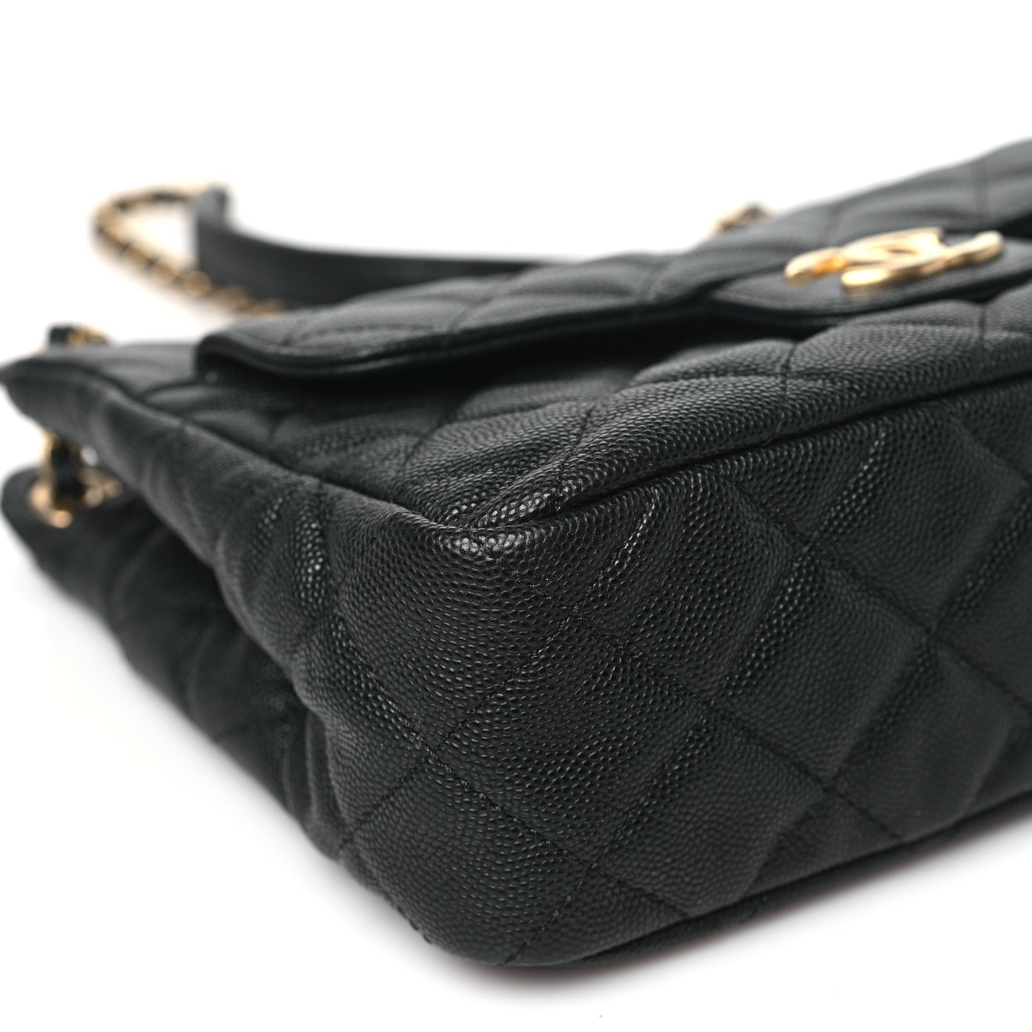 Caviar Quilted Wavy CC Hobo Black