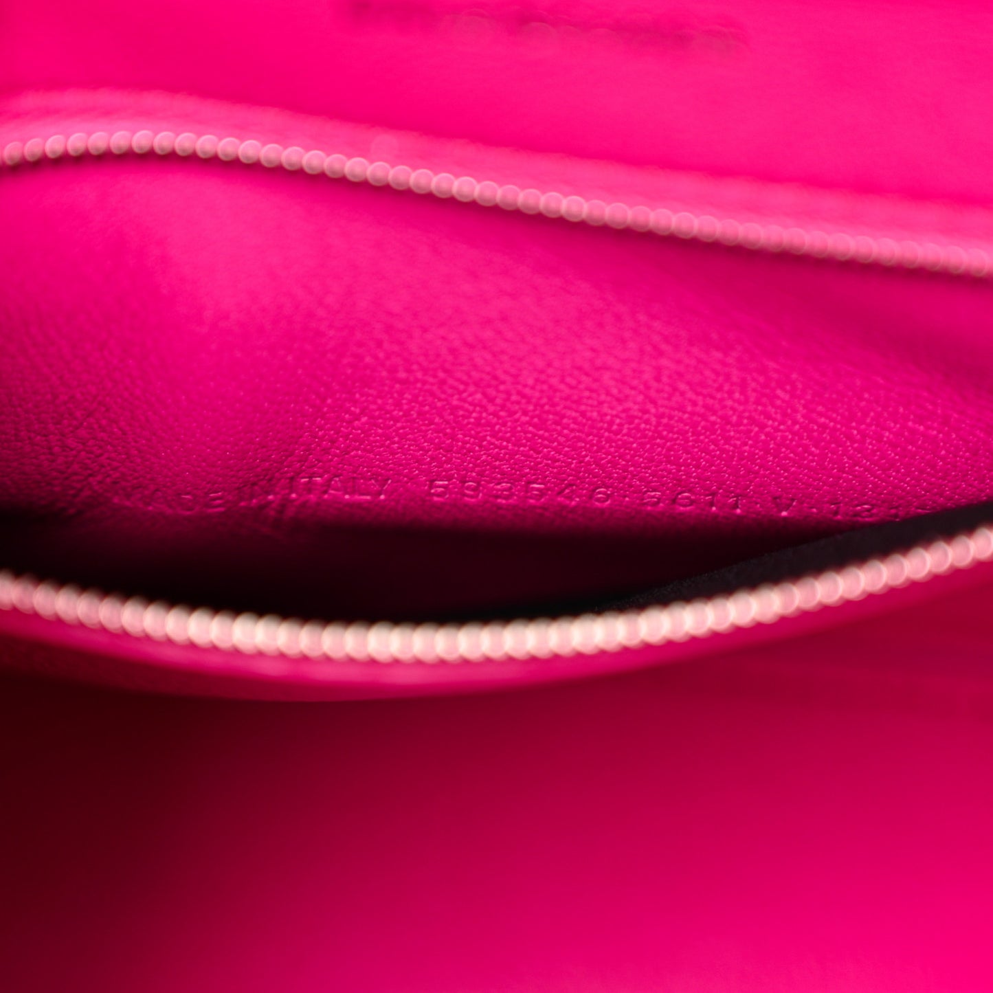 Shiny Box Calfskin Small Hourglass Top Handle Bag Acid Fuchsia