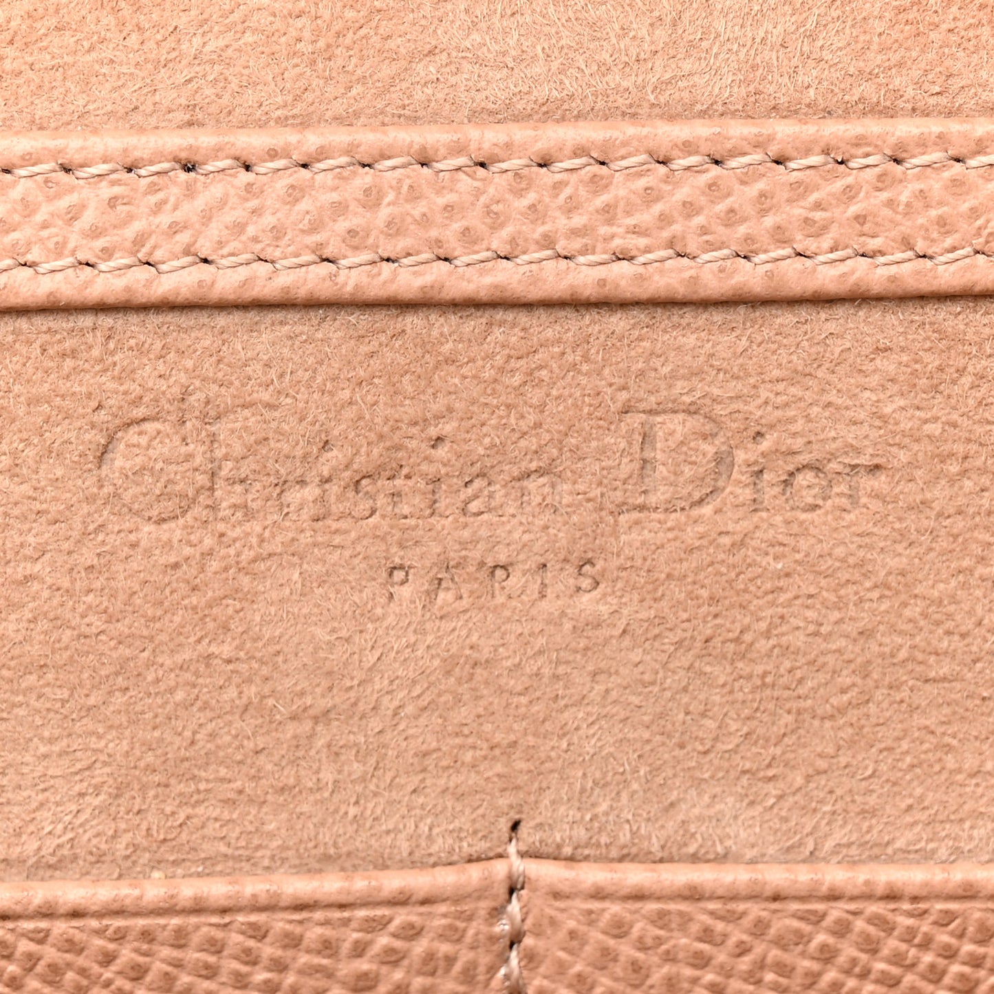 Calfskin 30 Montaigne 2 in 1 Pouch Beige