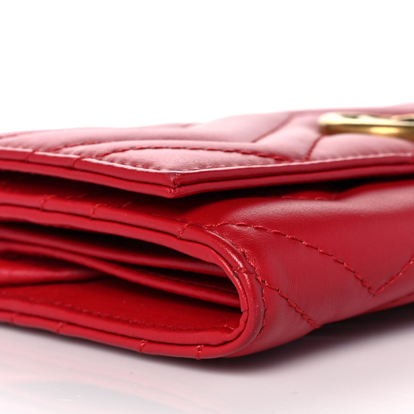 Calfskin Matelasse GG Marmont Continental Wallet Hibiscus Red