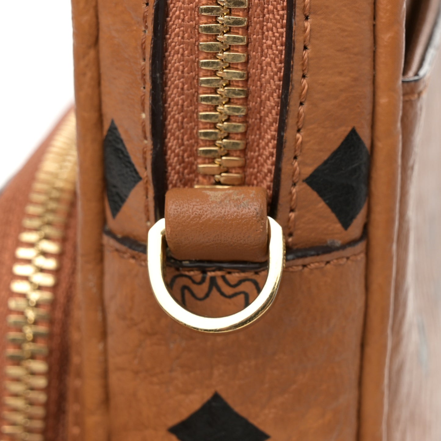 Visetos Crossbody Bag Cognac