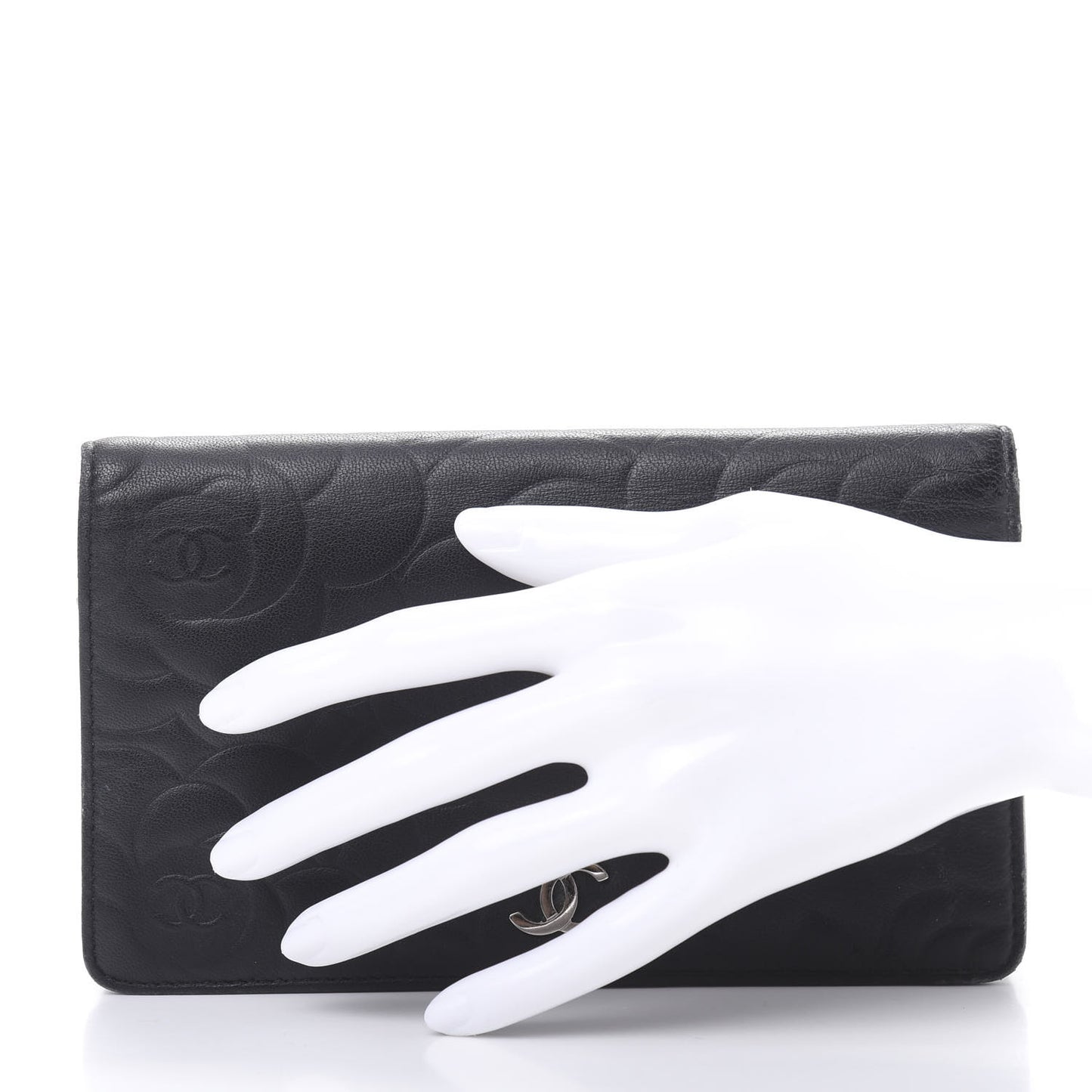 Lambskin Camellia Embossed Yen Wallet Black
