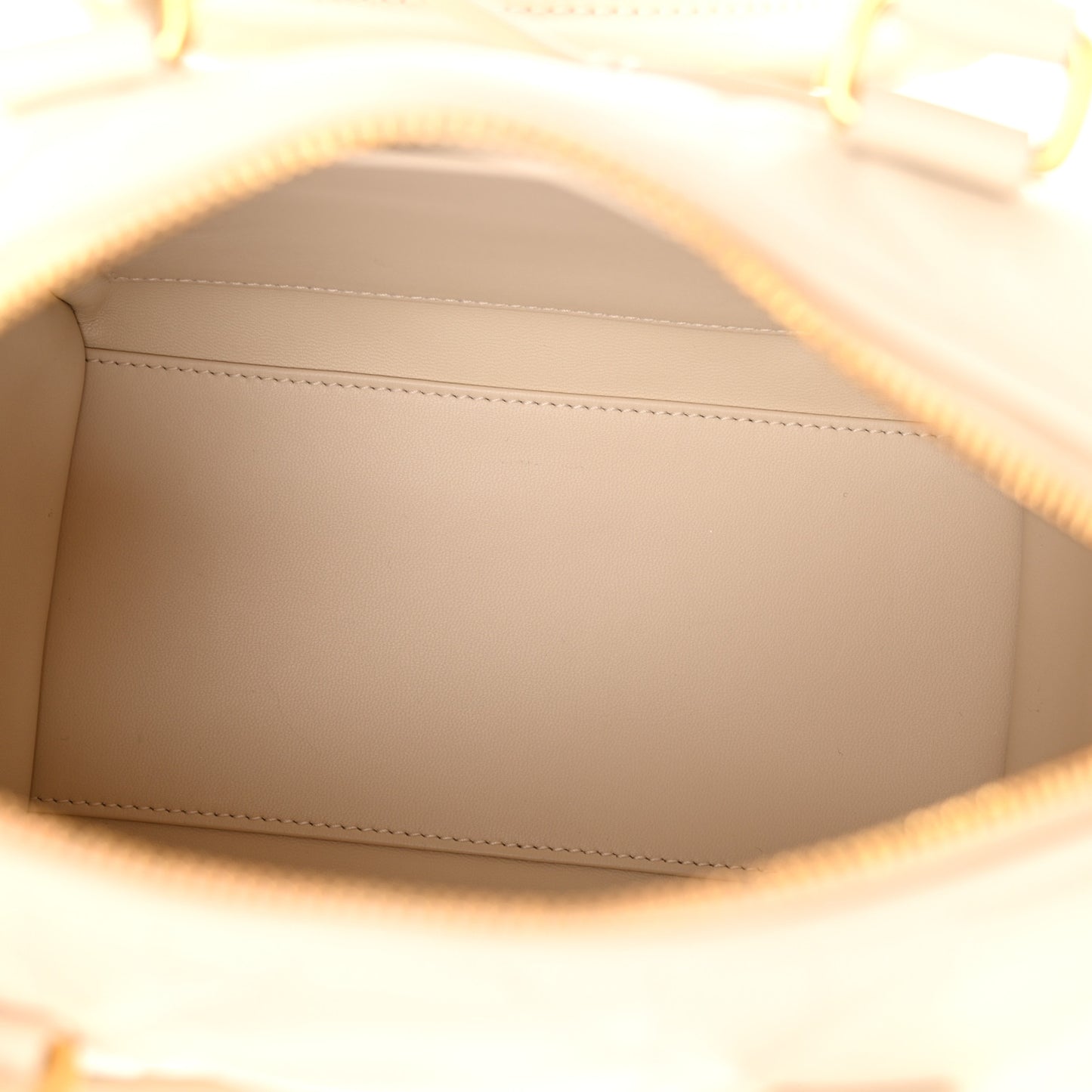 Calfskin Macrocannage Groove 20 Bag Dusty Ivory