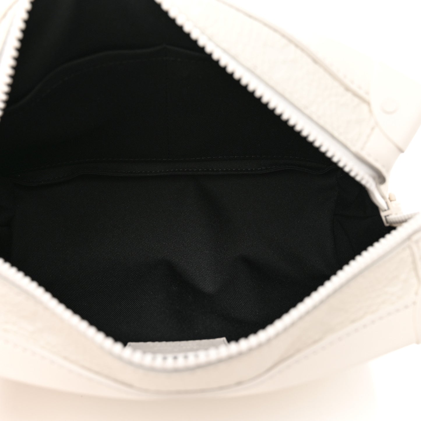 Taurillon Monogram Solar Ray Soft Trunk Powder White
