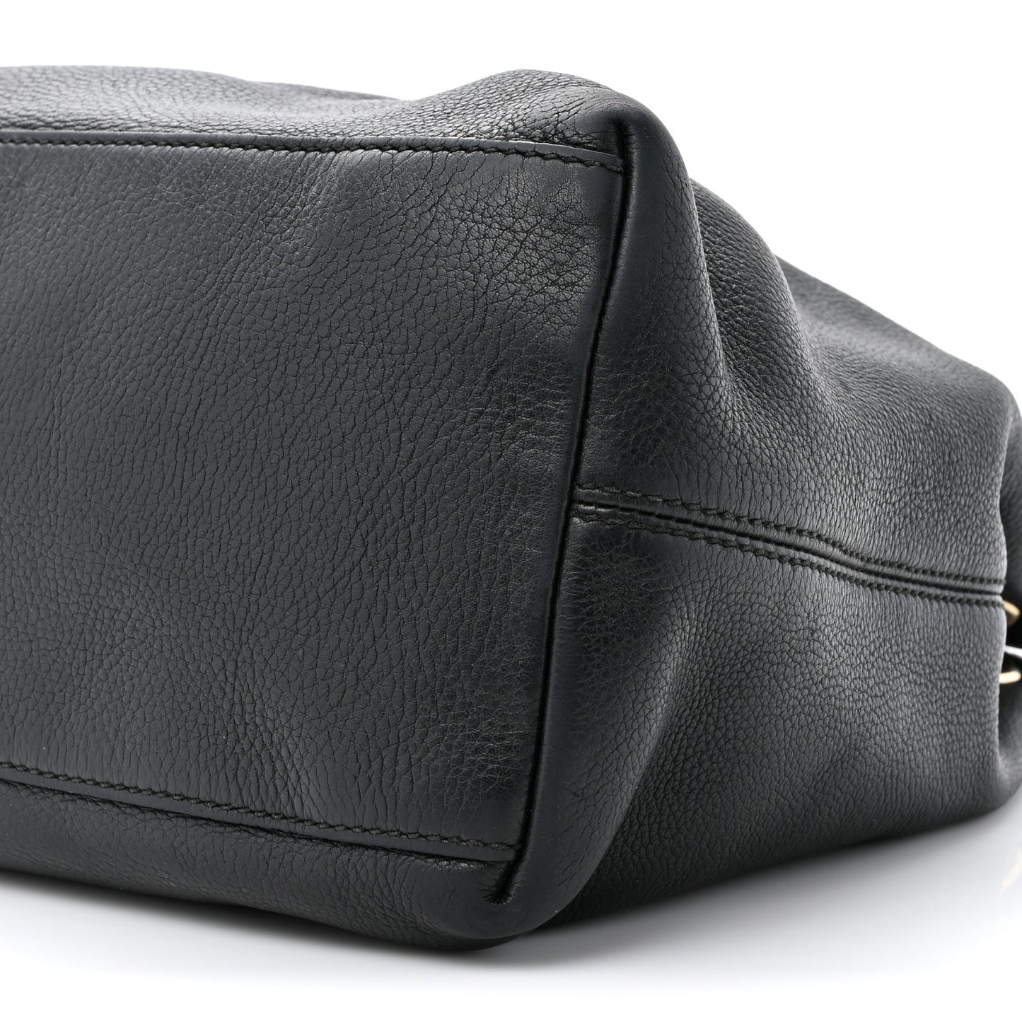 Pebbled Calfskin Medium Soho Chain Shoulder Bag Black