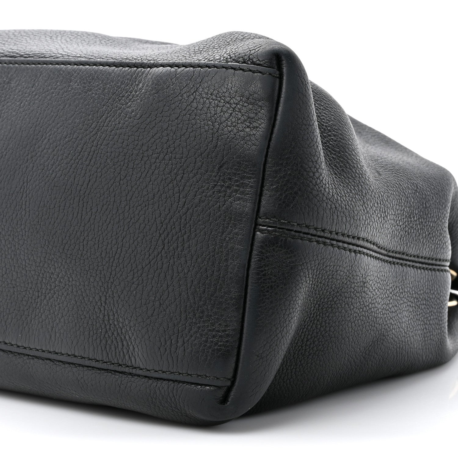 Gucci Pebbled Calfskin Medium Soho Chain Shoulder Bag Black 9 of 19