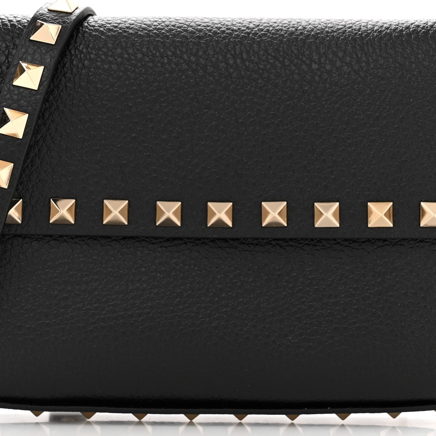 VALENTINO GARAVANI Grainy Calfskin Rockstud Crossbody Pouch Black