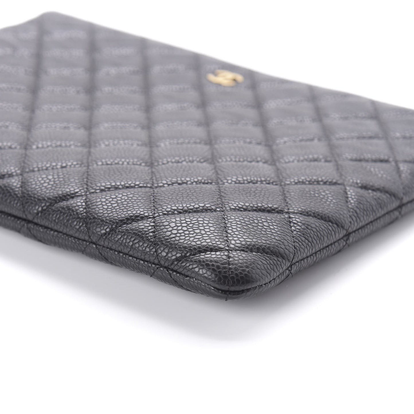 Caviar Quilted Medium Cosmetic Case Black