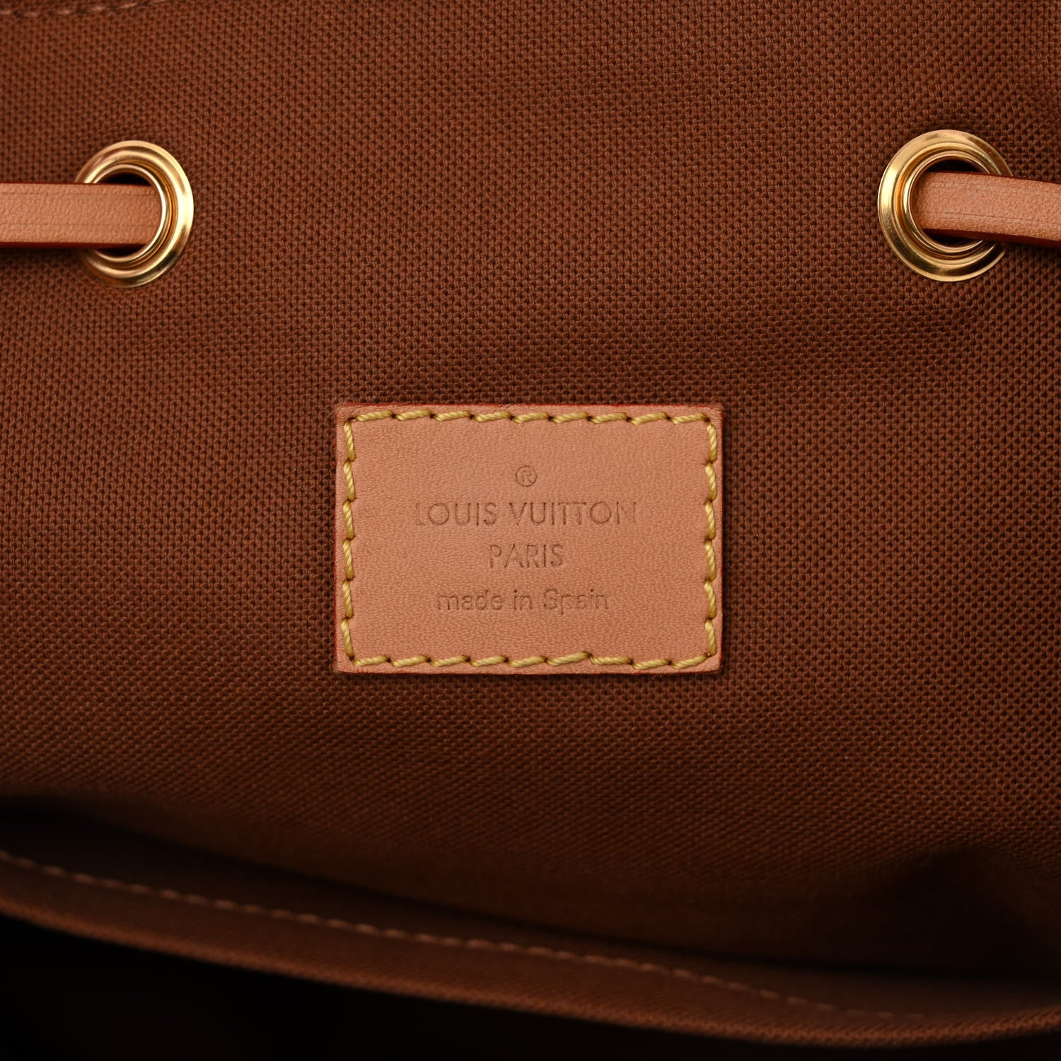 Louis Vuitton Monogram Montsouris PM 6 of 9
