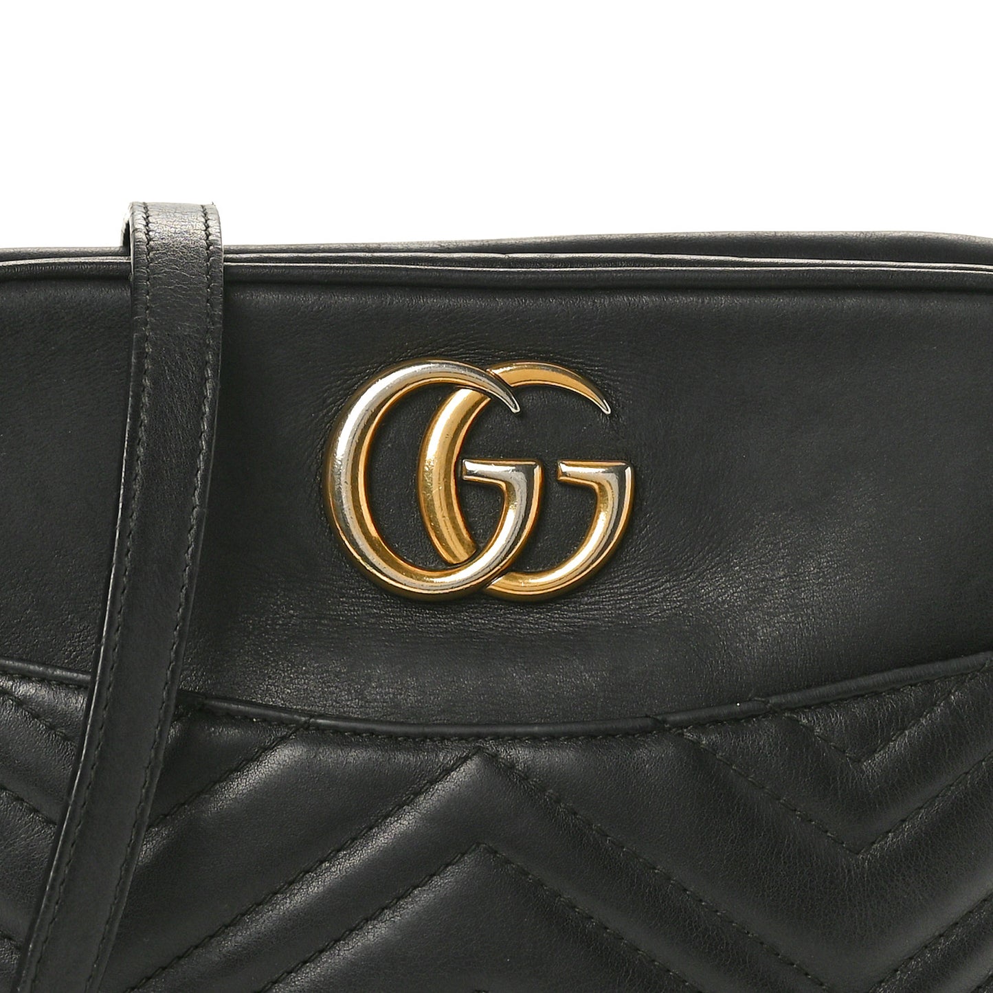 Calfskin Matelasse Medium GG Marmont Chain Shoulder Bag Black