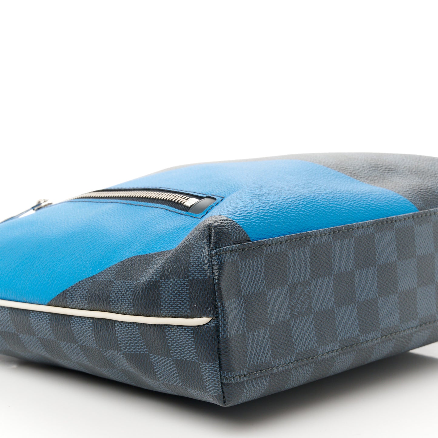 Damier Graphite Latitude America's Cup Regatta Mick PM