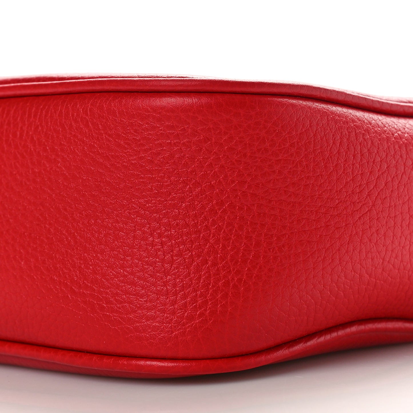 Pebbled Calfskin Small Soho Disco Bag Tabasco Red
