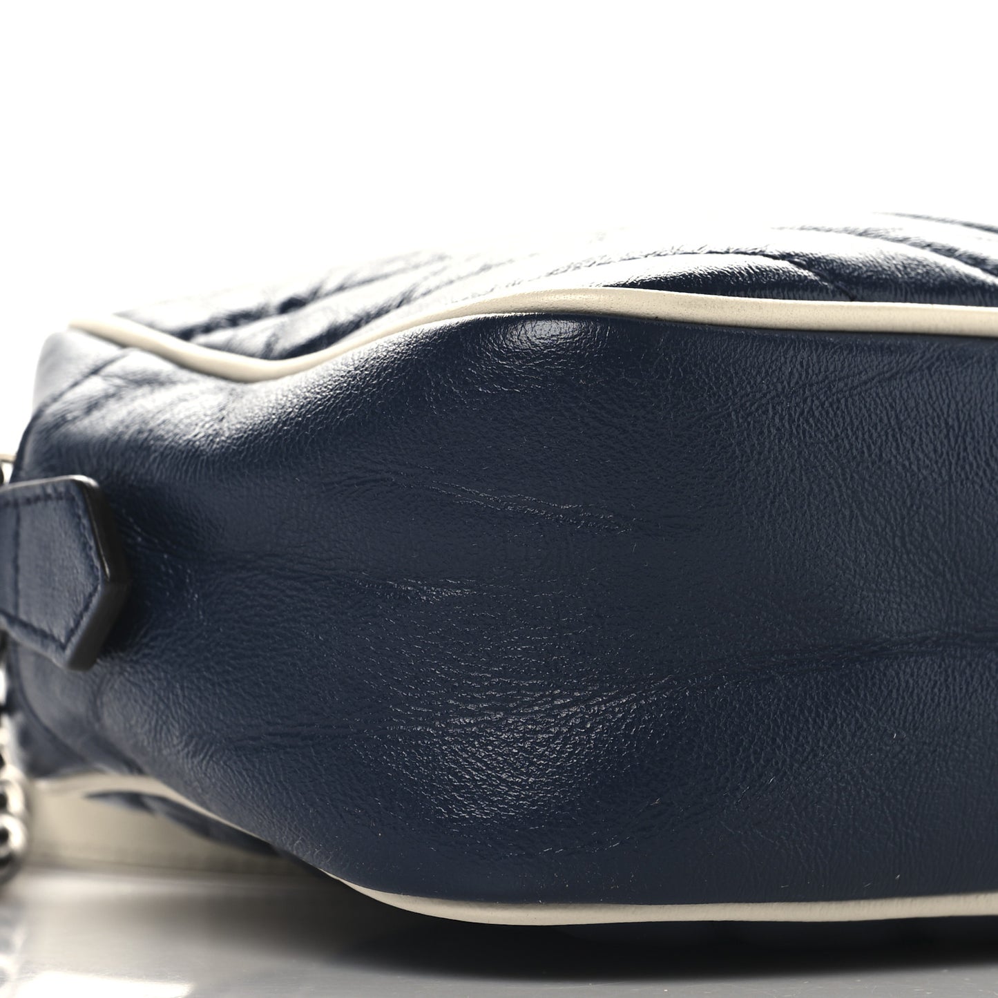 Vintage Effect Calfskin Matelasse Diagonal Small Torchon GG Marmont Chain Shoulder Bag Blue Agata Mystic White