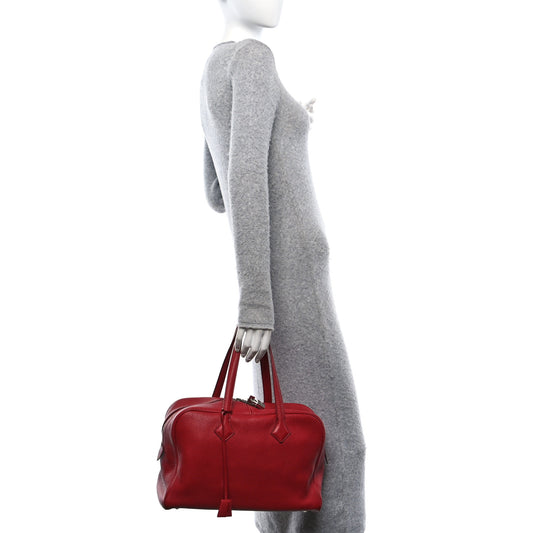 Taurillon Clemence Victoria II 35 Rouge Garance