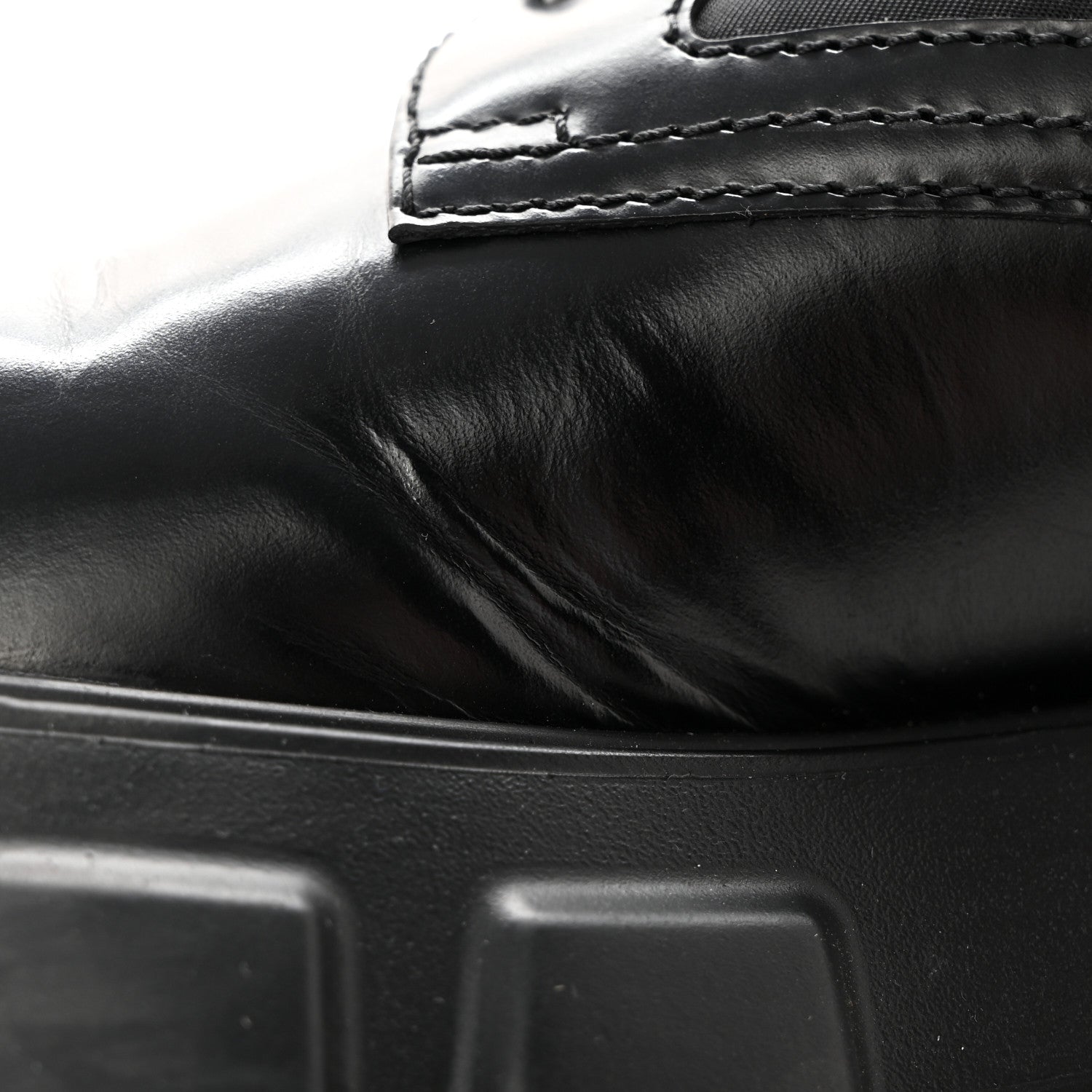 Prada Spazzolato Rois Nylon Metal Triangle Logo Monolith Pouch Pocket 55mm Boots 40 Black 15 of 16