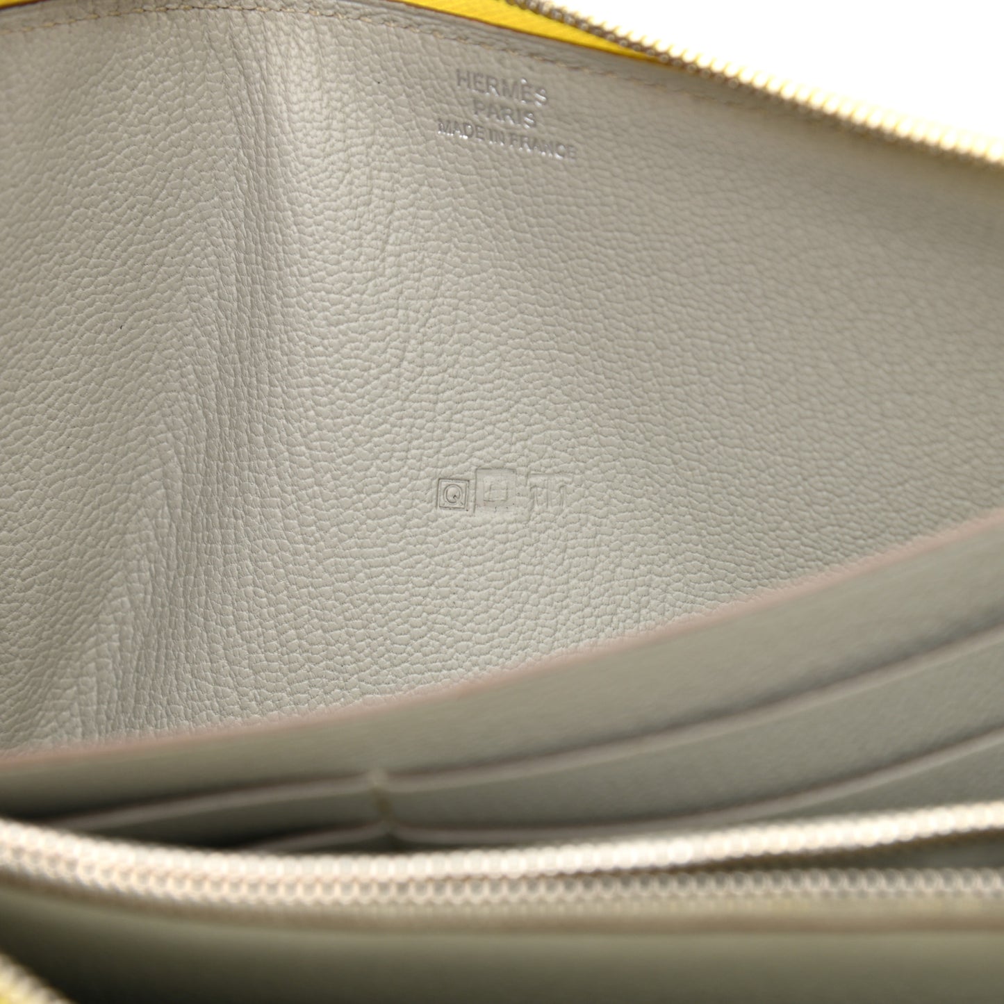 Chevre Mysore Verso Evelyne Long Wallet Lime Gris Perle