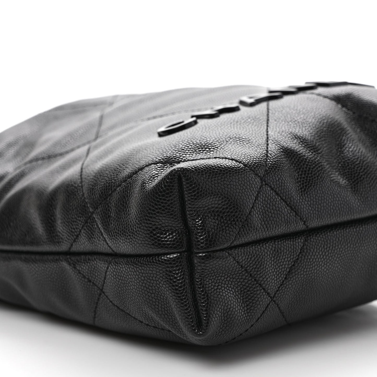 Shiny Caviar Quilted Monochrome Mini Chanel 22 Black