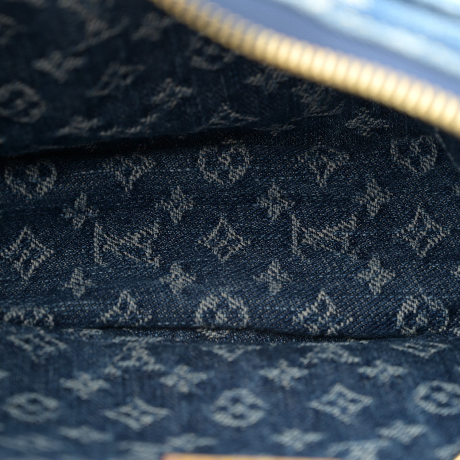 Louis Vuitton Monogram Denim Croissant MM Blue 5 of 10