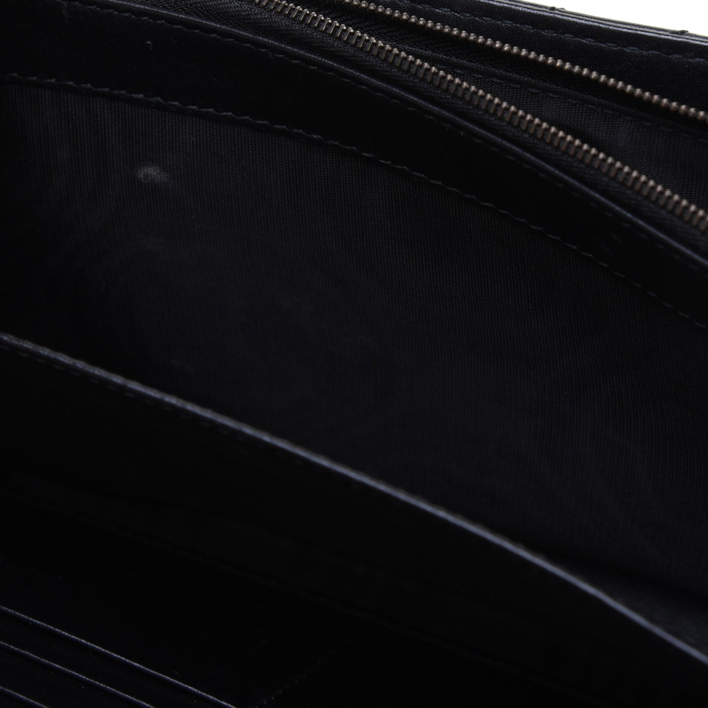 Calfskin Matelasse GG Marmont Chain Wallet Black