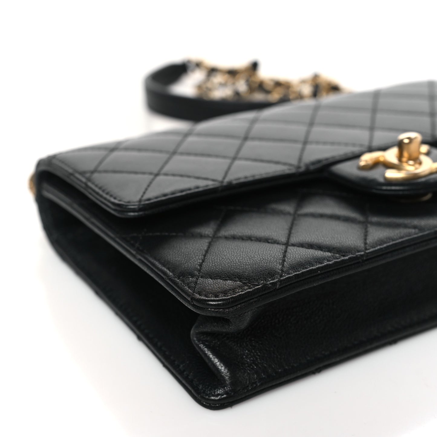 Lambskin Quilted Small Chic Pearls Flap Black