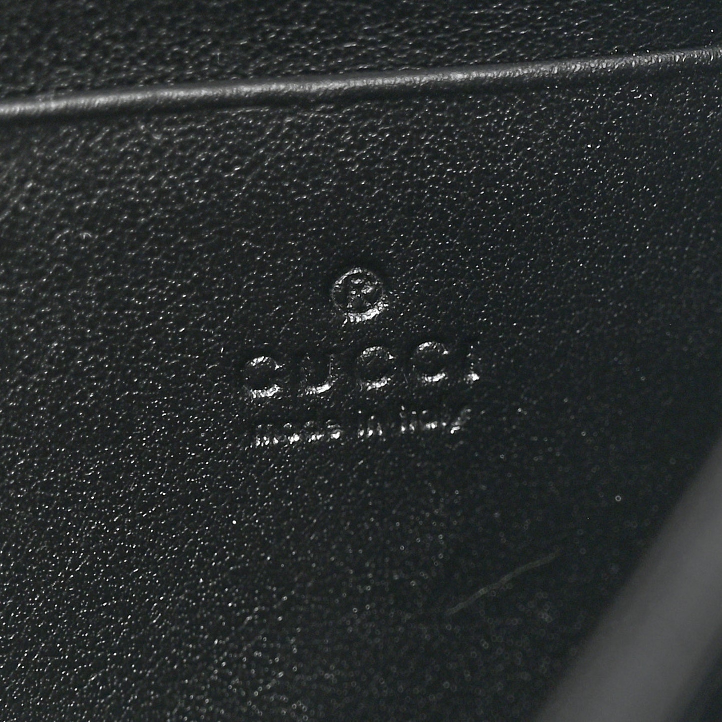 Calfskin Matelasse GG Marmont Chain Wallet Black