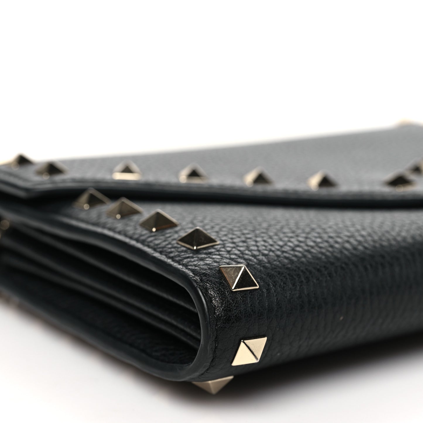 Pebbled Calfskin Rockstud Envelope Wallet on Chain Black