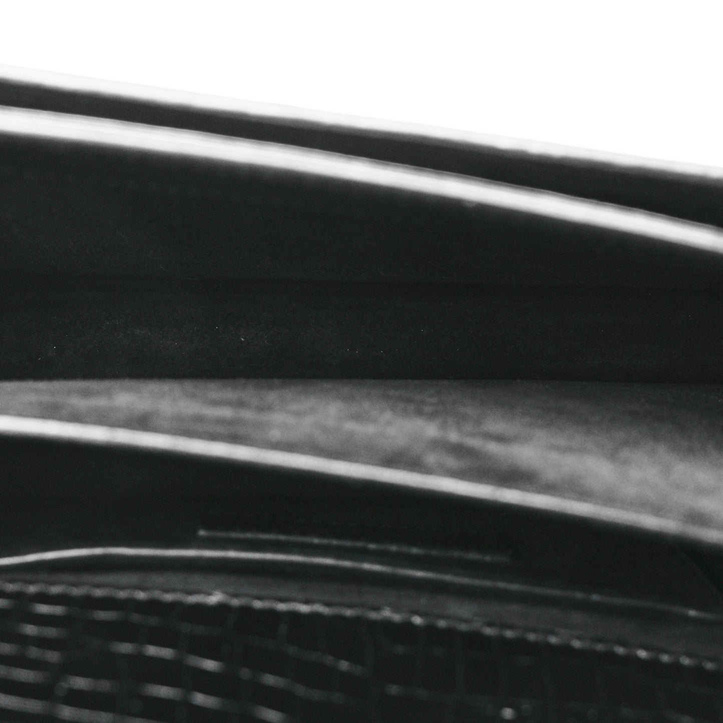 Calfskin Crocodile Embossed Medium Monogram Sunset Black