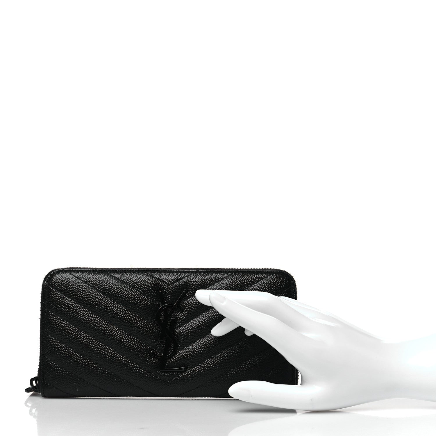 Saint Laurent Grain De Poudre Matelasse Chevron Monogram Monochrome Zip Around Wallet Black 2 of 8