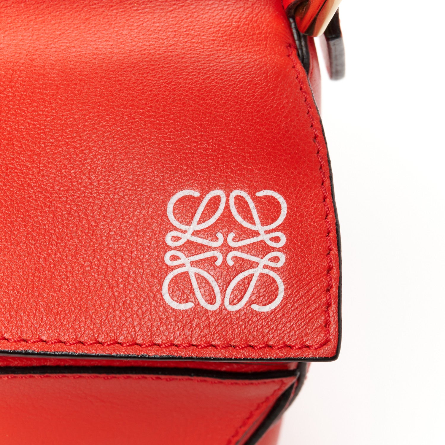 Loewe Calfskin Medium Puzzle Bag Scarlet 8 of 11