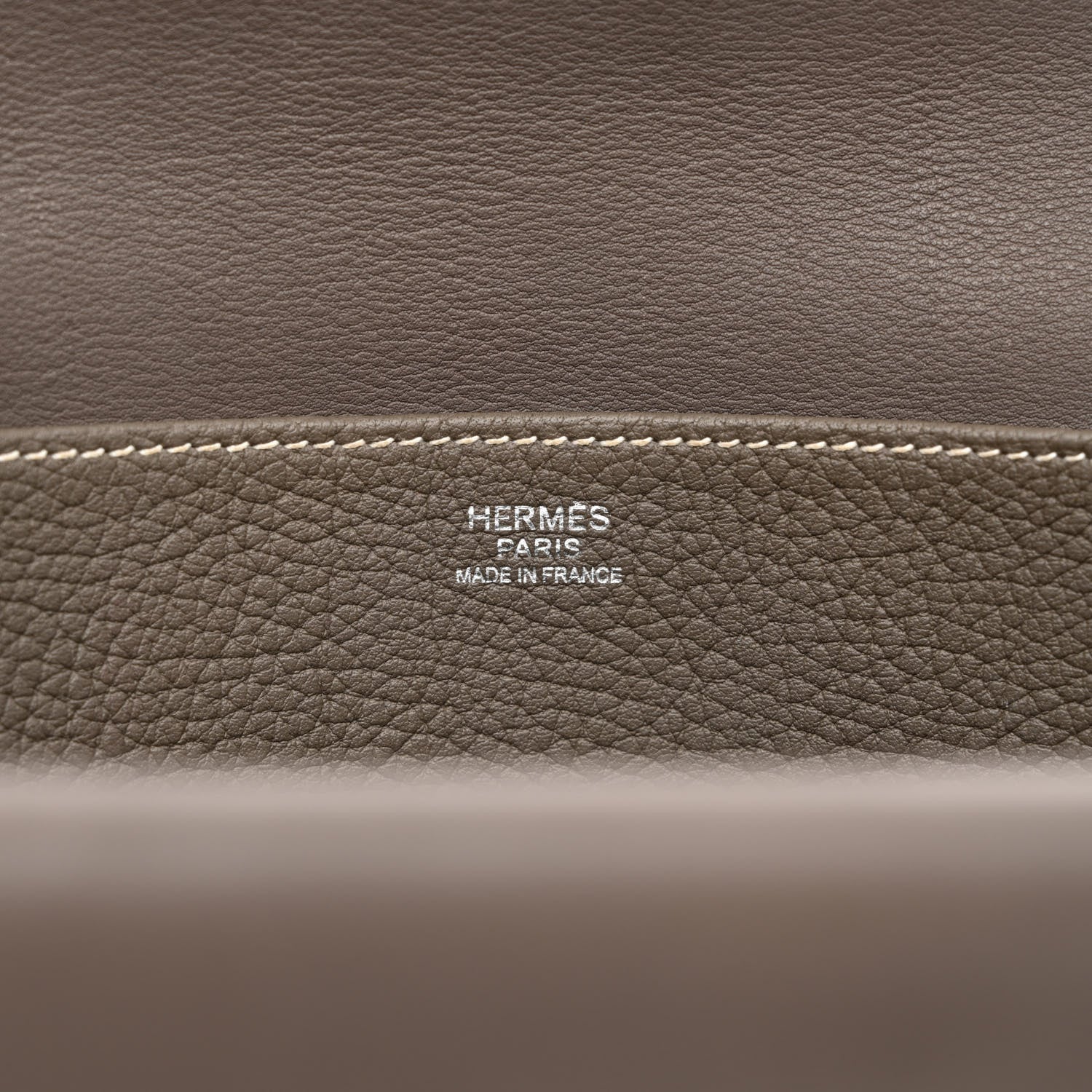 Hermes Taurillon Clemence Halzan 31 GM Etain 6 of 13