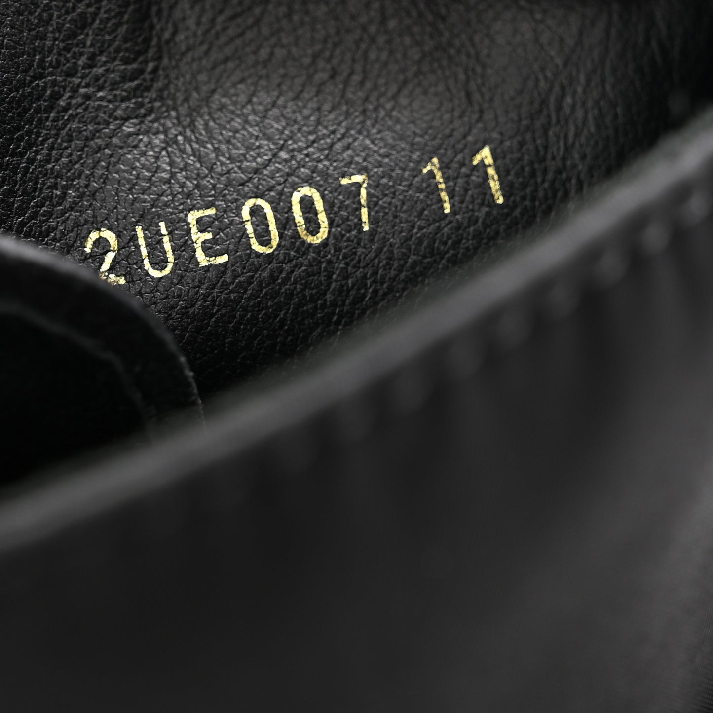 Spazzolato Rois Re-Nylon Metal Triangle Logo Mens Monolith Pouch Pocket 60mm Combat Boots 11 Black