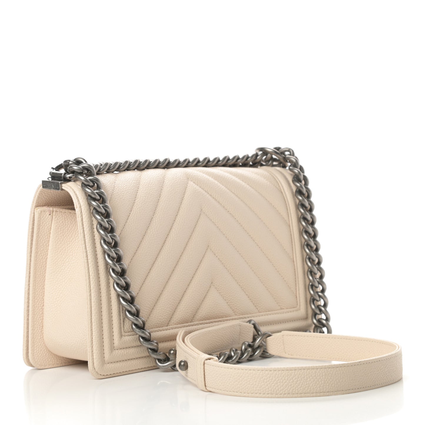 Caviar Chevron Quilted Medium Boy Flap Light Beige