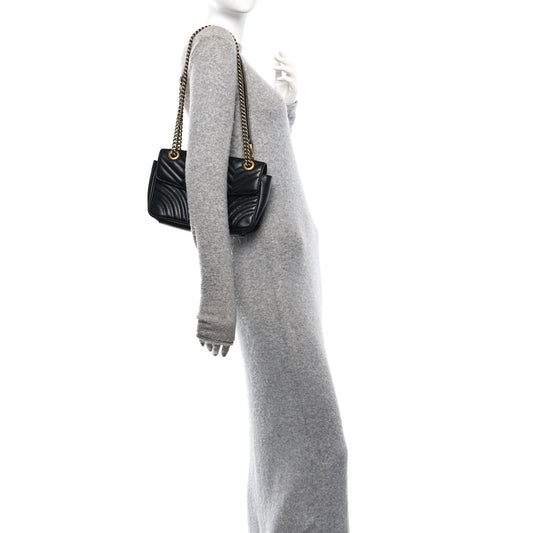 Calfskin Matelasse Small GG Marmont Shoulder Bag Black