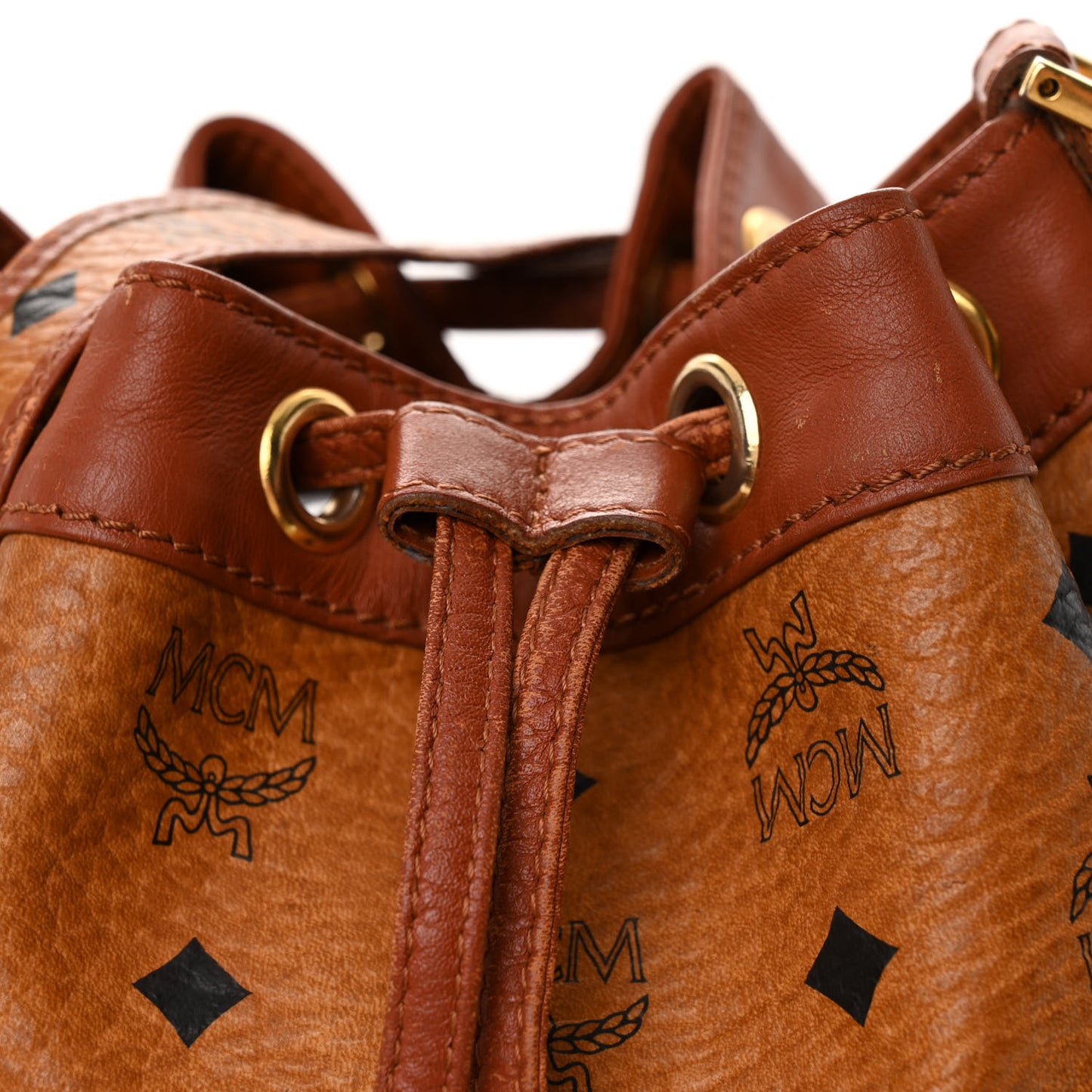 Visetos Drawstring Bucket Bag Brown