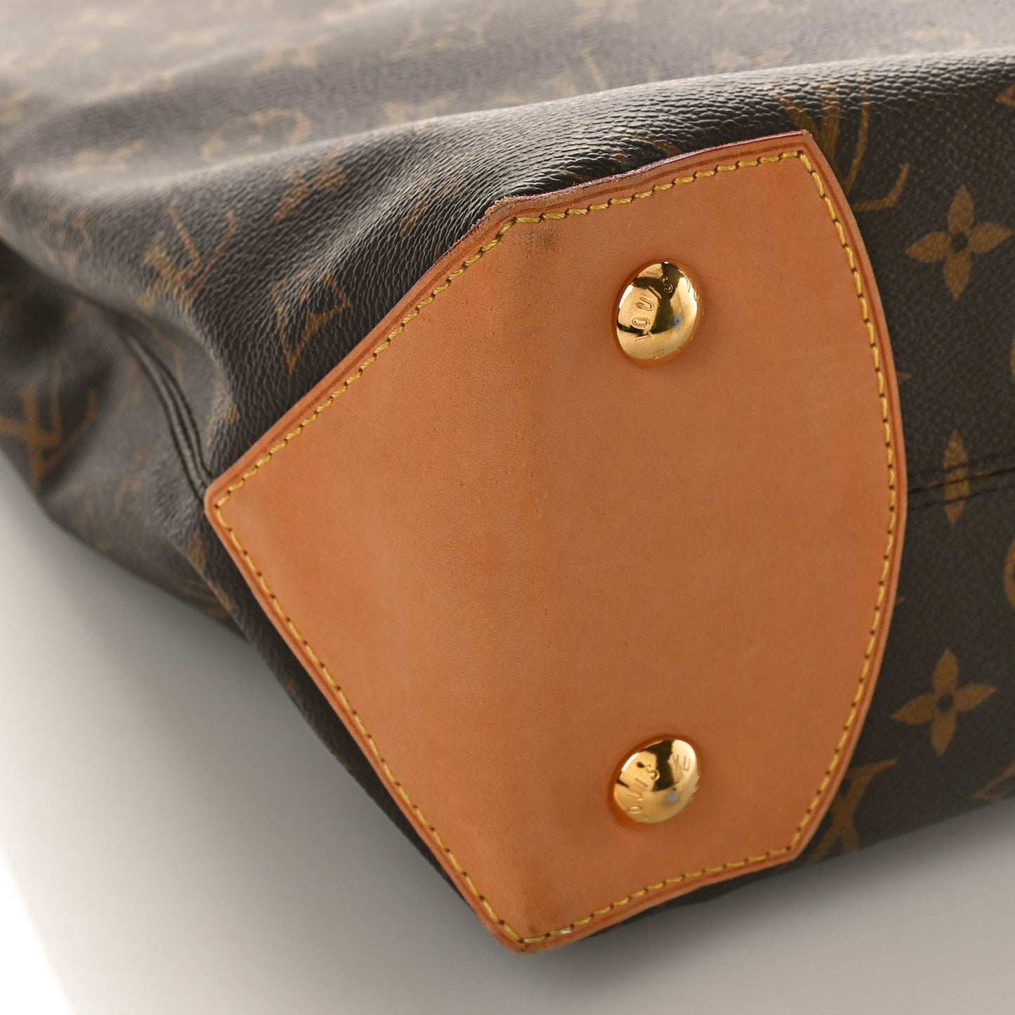 Monogram Wilshire MM