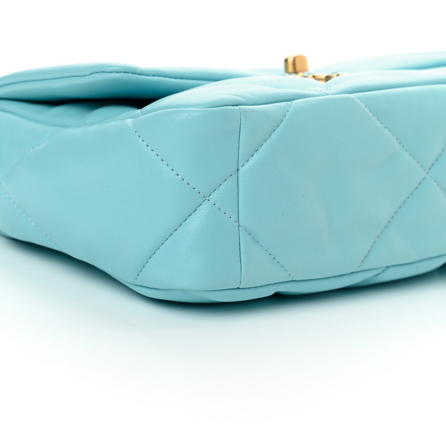 Shiny Lambskin Quilted Medium Chanel 19 Flap Light Blue