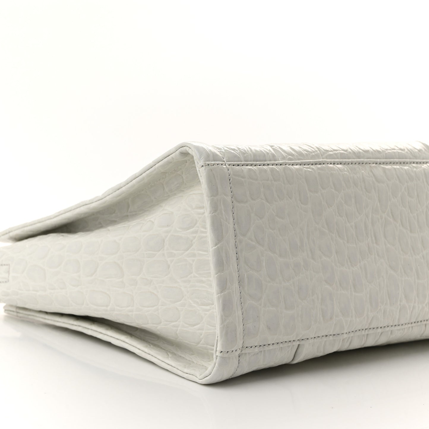 Croc Embossed Medium The Tote Bag Ivory