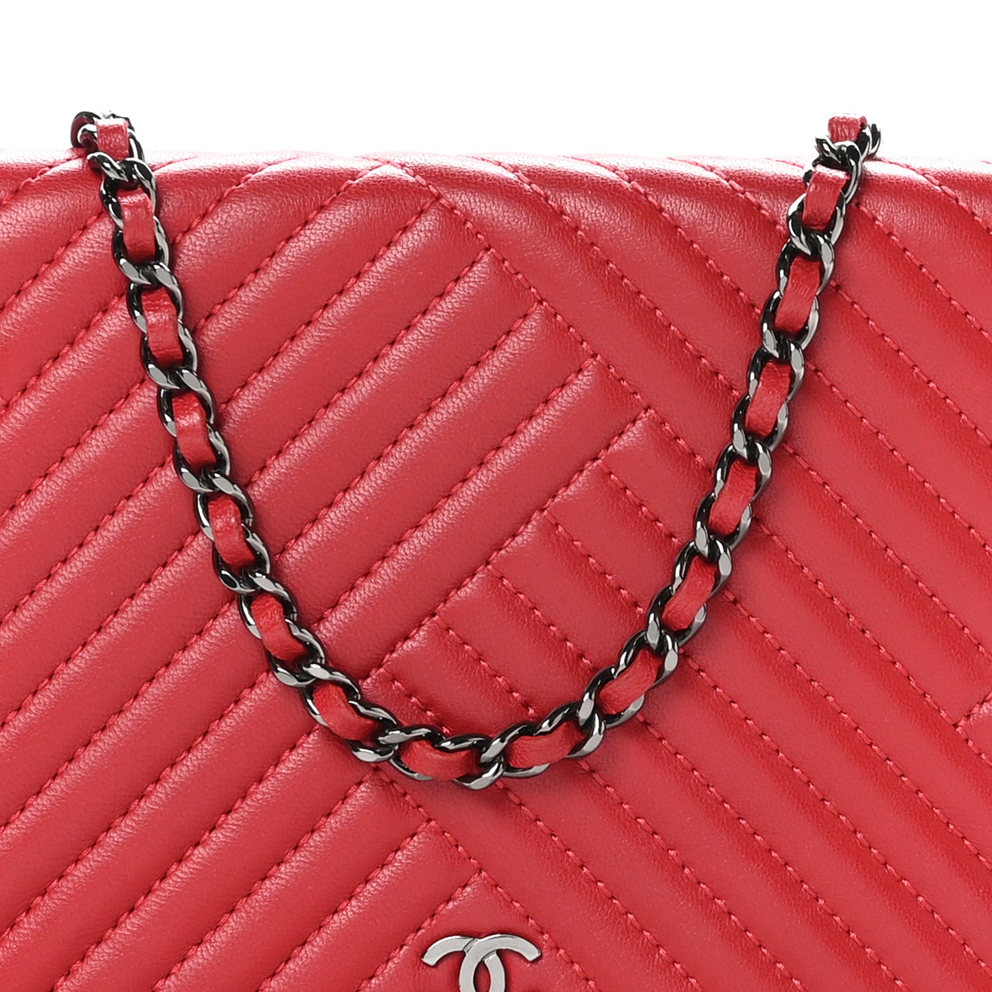 Lambskin Quilted CC Crossing Wallet On Chain WOC Red