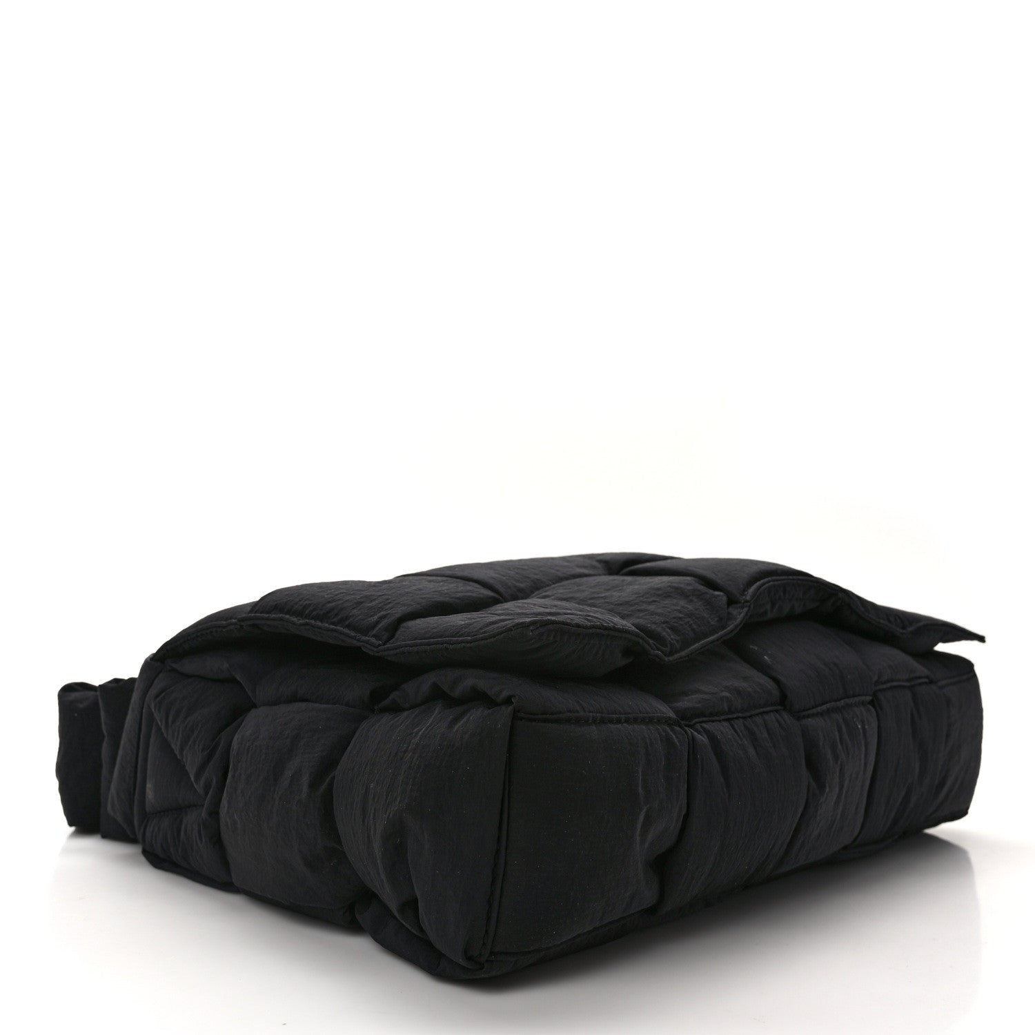 Bottega Veneta Nylon Intrecciato Padded Tech Maxi Cassette Bag Black 4 of 12