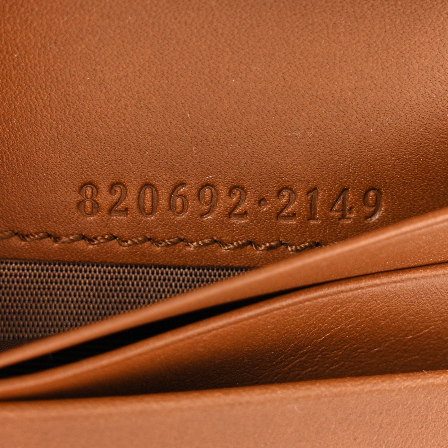 GG Supreme Monogram Textured Calfskin Emblem Mini Wallet Beige Dark Brown