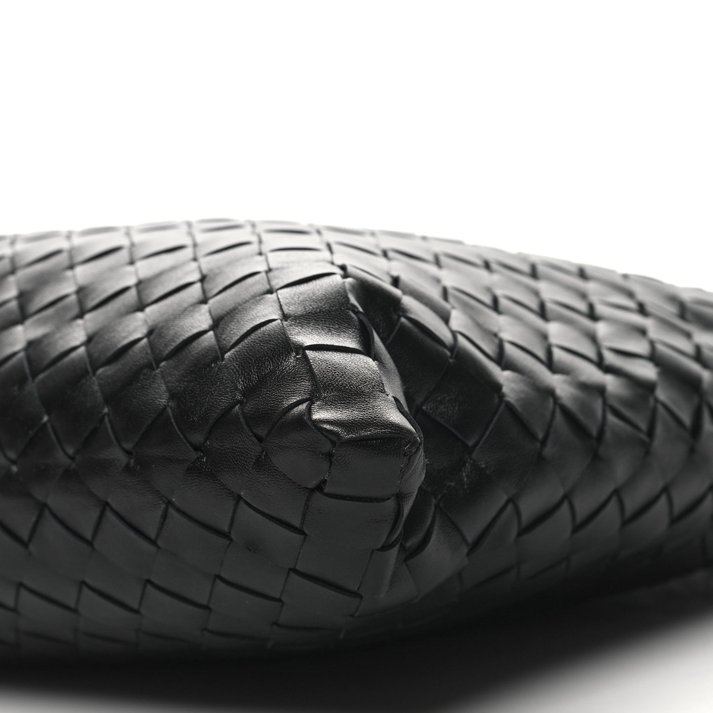 Calfskin Intrecciato Small Hop Black