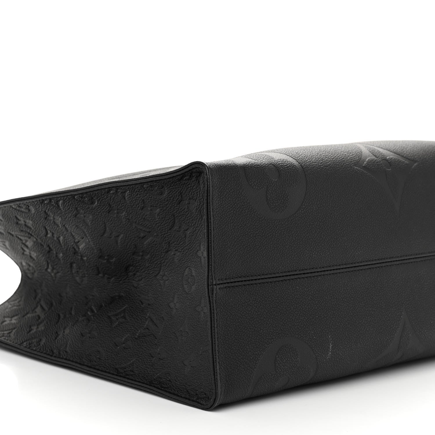 Louis Vuitton Empreinte Monogram Giant Onthego GM Black 8 of 9