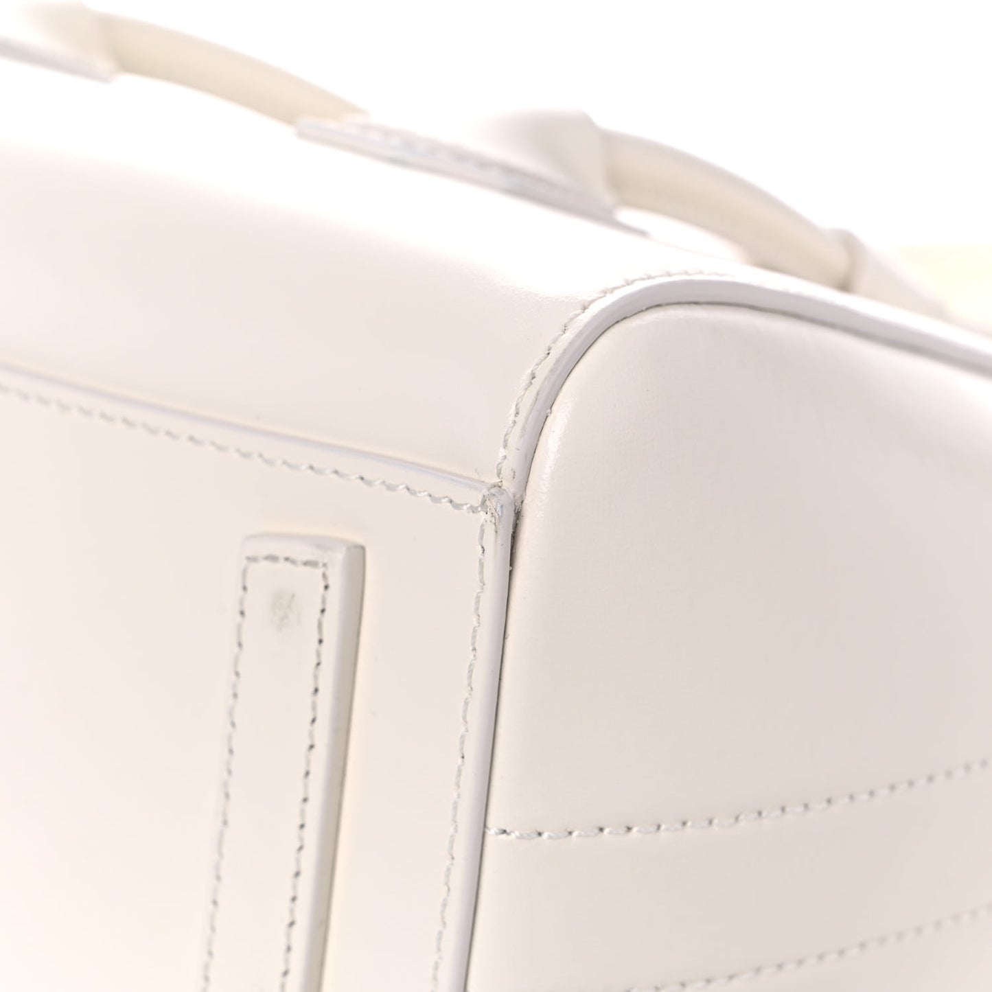 Box Calfskin Mini Lock Antigona Shoulder Bag White
