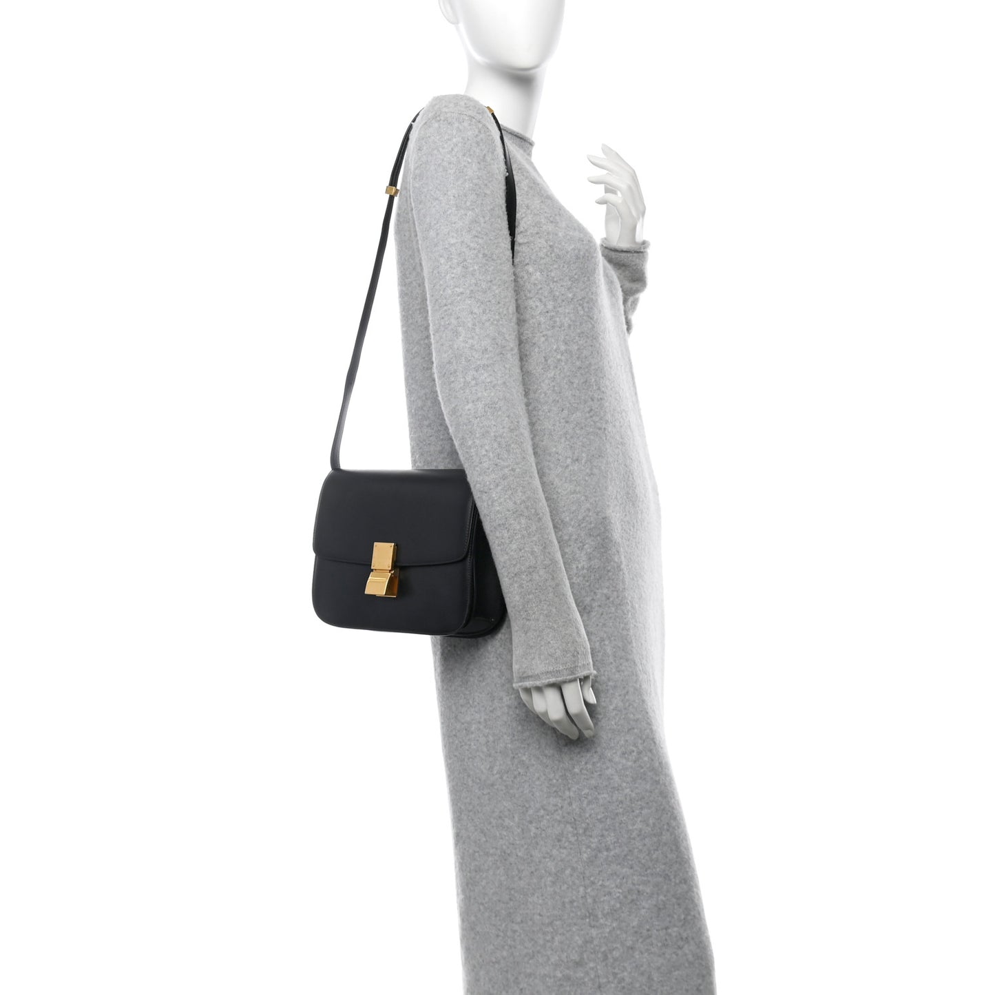 Box Calfskin Medium Classic Box Flap Bag Black
