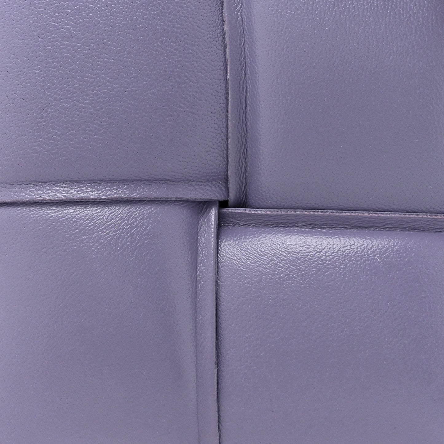 Lambskin Maxi Intreccio Padded Chain Cassette Crossbody Bag Lavender
